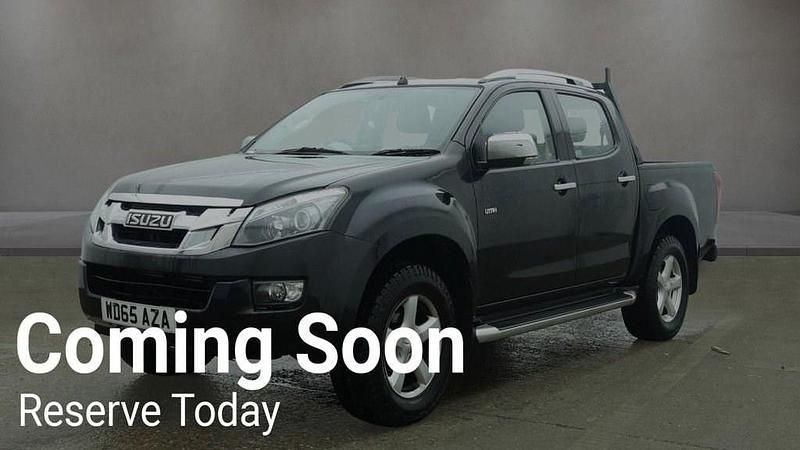 Used Isuzu Pick up 161 HP (118 kW) 2015 Black Pickup