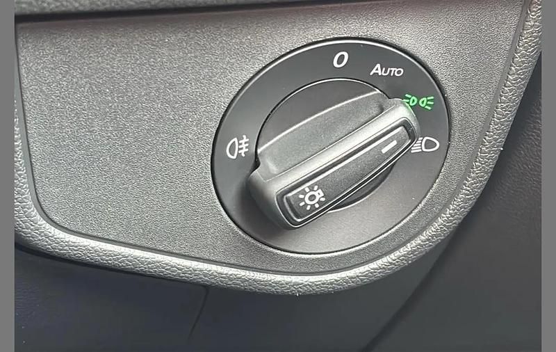 Używany VW Polo Edition 207 KM (152 kW) 2024 Szary Hatchback