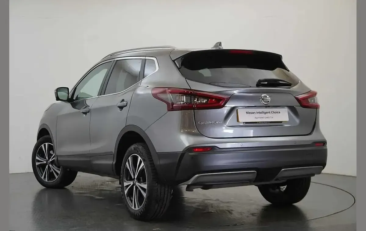 Used Nissan Qashqai N-Connecta 158 HP (116 kW) 2019 Grey SUV