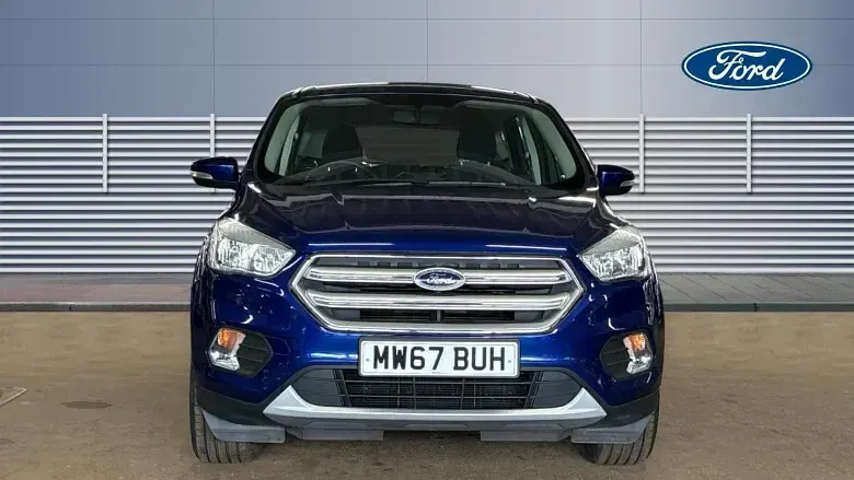 Second-hand Ford Kuga Zetec 182 CP (133 kW) 2017 Albastru SUV