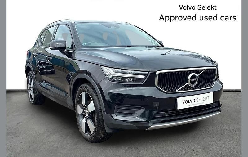 Used Volvo XC40 Momentum 188 HP (138 kW) 2019 Black SUV