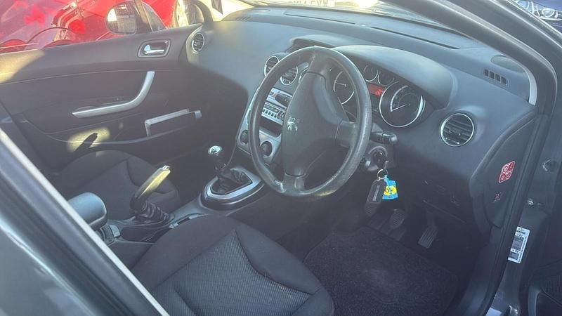 Used Peugeot 308 2010 Grey Hatchback