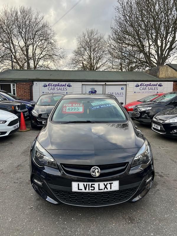 Gebraucht Vauxhall Astra Edition 2015 Schwarz Kleinwagen