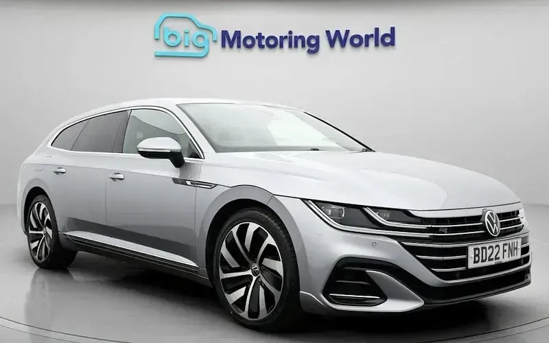 Used VW Arteon R-line 190 HP (139 kW) 2024 Estate