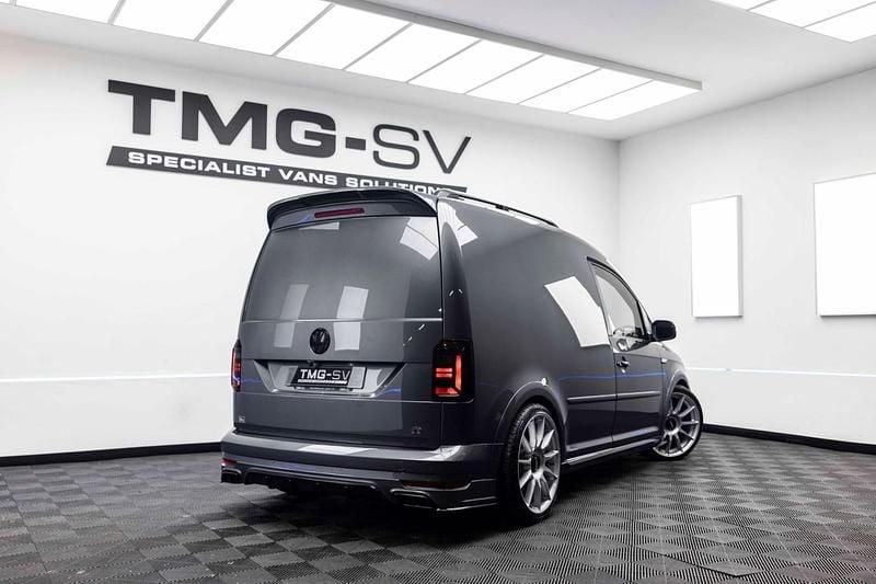 Used VW Caddy Highline 150 HP (110 kW) 2018 Grey MPV