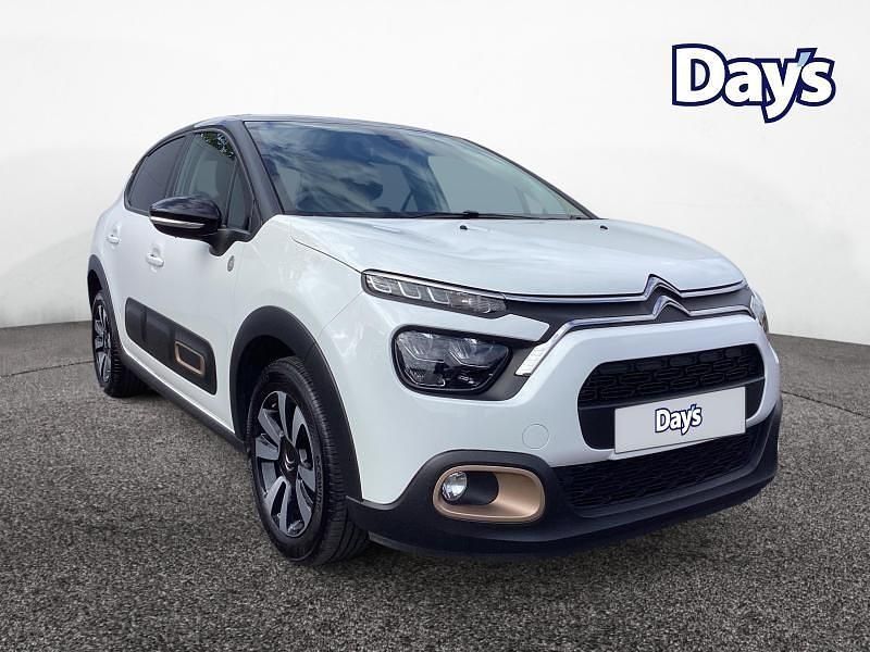Używany Citroën C3 PureTech 2022 Biały Hatchback