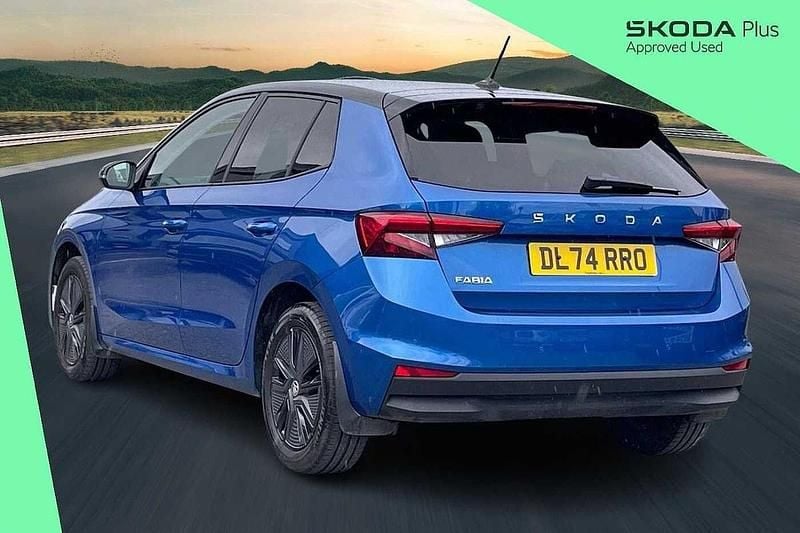 Used Skoda Fabia Design Edition 113 HP (83 kW) 2025 Race blue metallic black magic pearl effect Hatchback