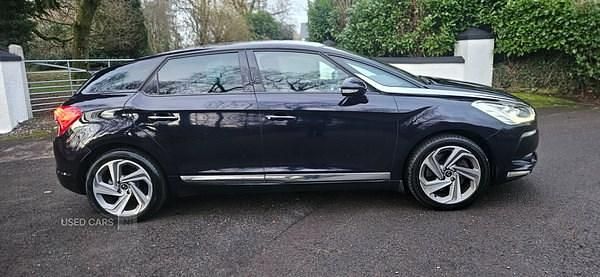 Used DS Automobiles DS5 Elegance 150 HP (110 kW) 2016 Blue Hatchback
