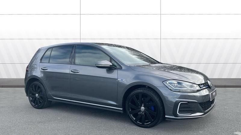 Used VW Golf VII Advance 204 HP (150 kW) 2021 Hatchback