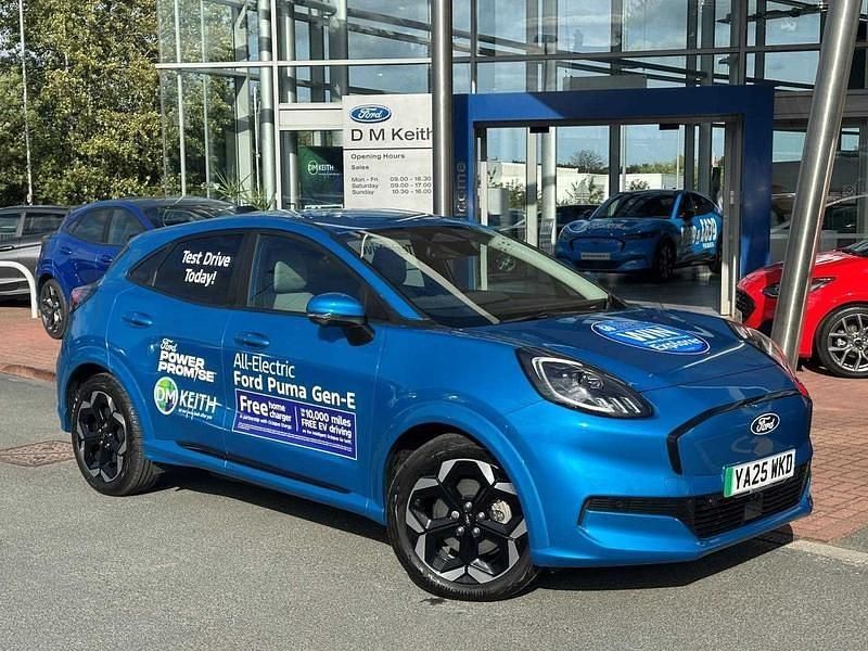 Blue Used 2025 Ford Puma Gen-E Premium SUV | £21,891 (Fair price) - Image 1/4
