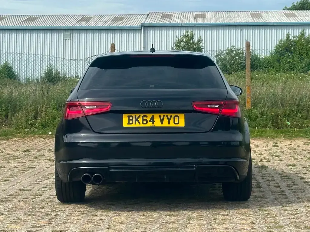 Used Audi A3 S-Line 125 HP (91 kW) 2014 Black Hatchback