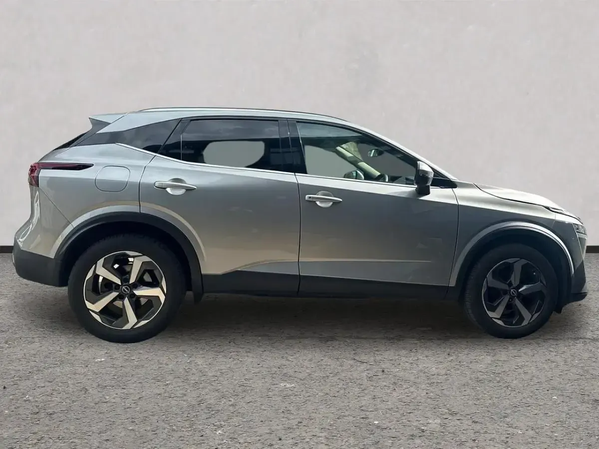 Used Nissan Qashqai N-Connecta 138 HP (101 kW) 2024 Grey SUV