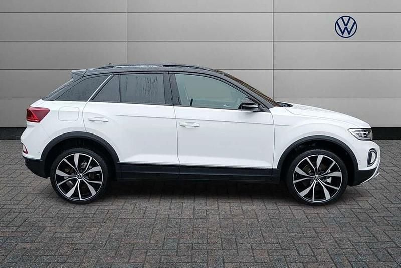 New VW T-Roc Design 150 HP (110 kW) 2025 White SUV