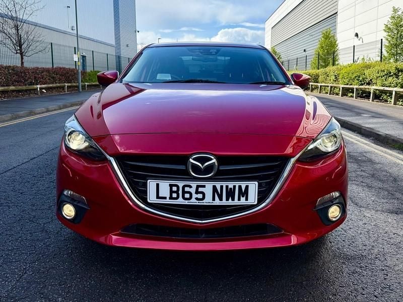 Used Mazda 3 Inclusive 165 HP (121 kW) 2016 Red Sedan