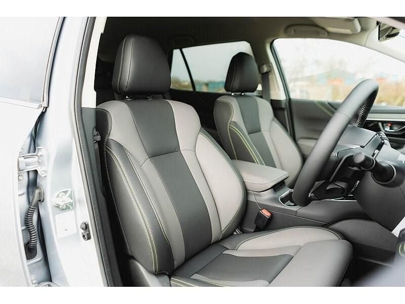 New Subaru Outback 169 HP (124 kW) 2025 Ice silver metallic Estate