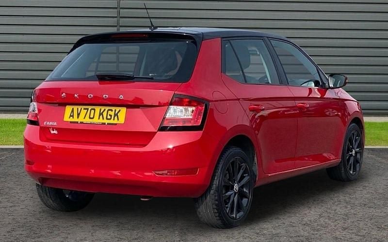Used Skoda Fabia Colour Edition 95 HP (69 kW) 2020 Red Hatchback