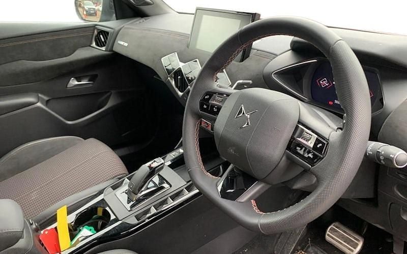 Used DS Automobiles DS3 Crossback Performance 131 HP (96 kW) 2022 SUV