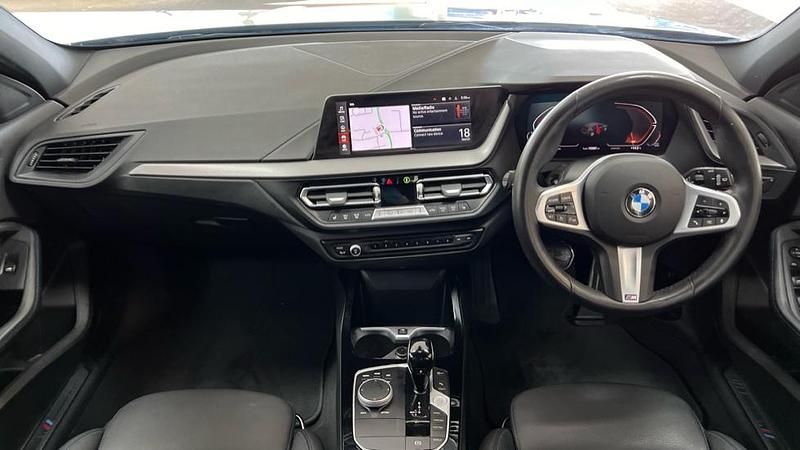 Used BMW 118 M Sport 136 HP (100 kW) 2024 Skyscraper grey metallic Hatchback