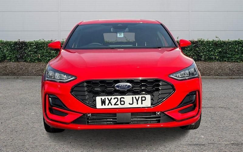 New Ford Focus ST-Line 125 HP (91 kW) 2025 Hatchback