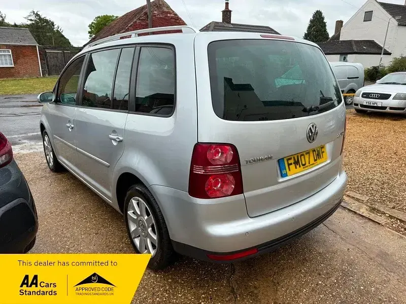 Used VW Touran Sportline 138 HP (101 kW) 2007 Silver MPV