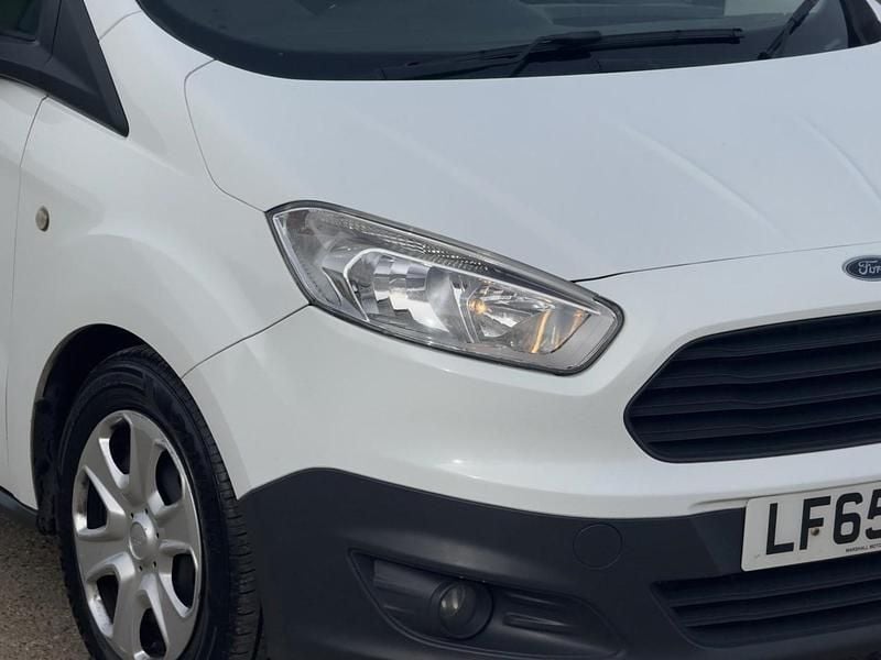 Used Ford Transit Trend 2015 White Van