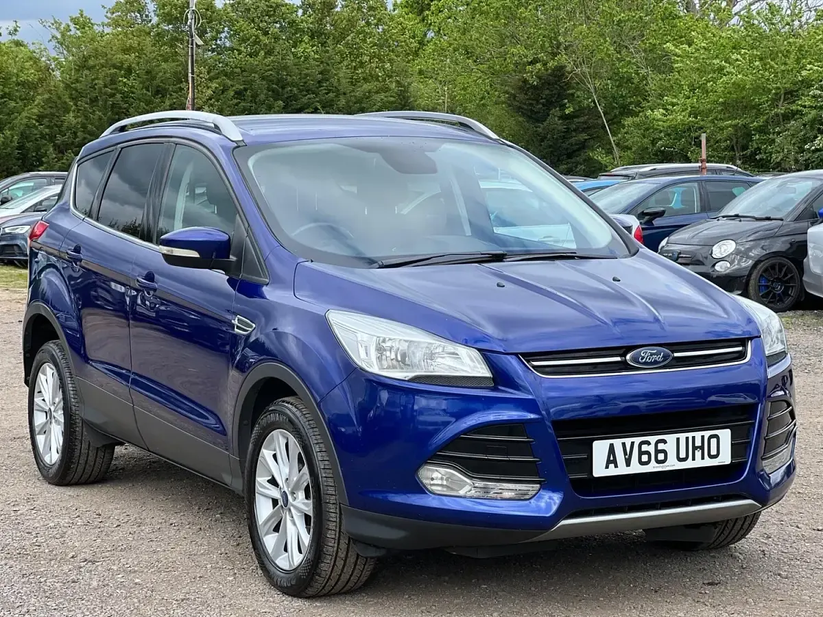 Used Ford Kuga Titanium 2016 Blue SUV