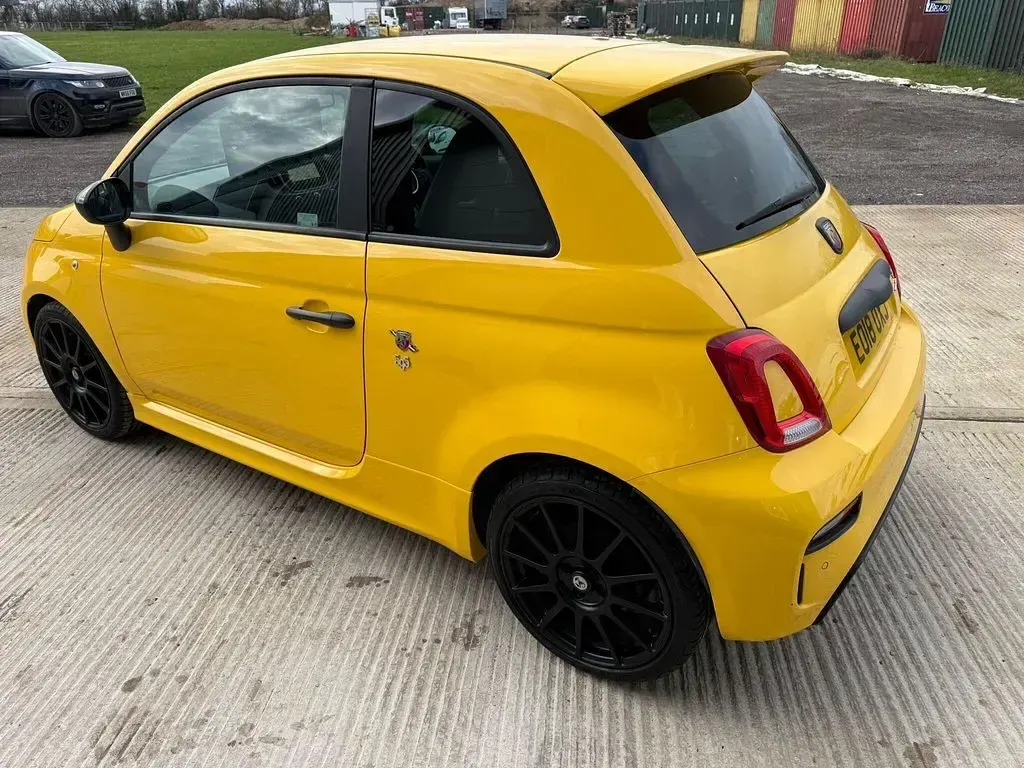 Used Abarth 595 Competizione 180 HP (132 kW) 2018 Yellow Hatchback