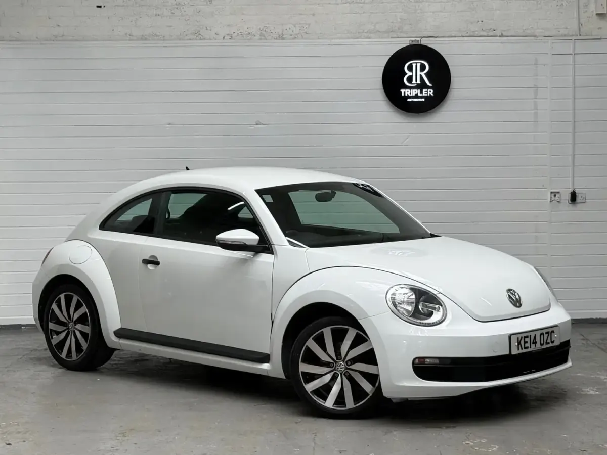 Usado VW Beetle 105 HP (77 kW) 2014 Branco Citadino