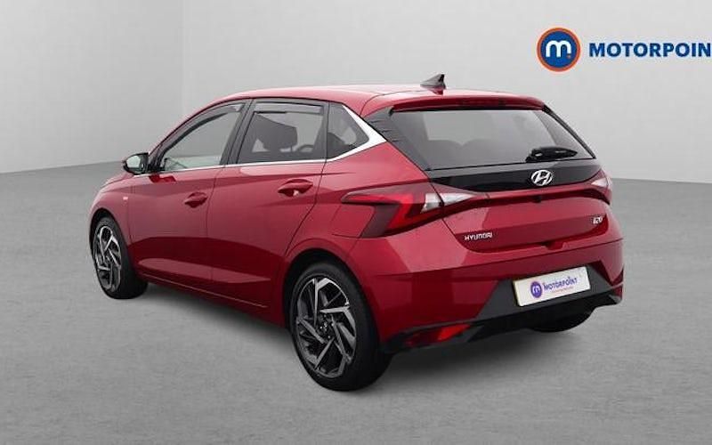 Used Hyundai i20 Premium 101 HP (74 kW) 2023 Hatchback
