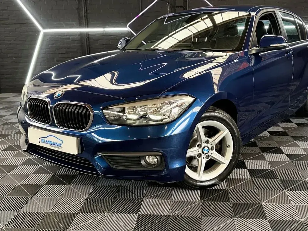 Used BMW 118 Sport Line 136 HP (100 kW) 2018 Blue Hatchback