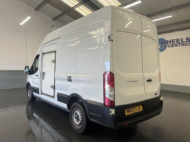 Używany Ford Transit 130 KM (95 kW) 2023 Biały Van