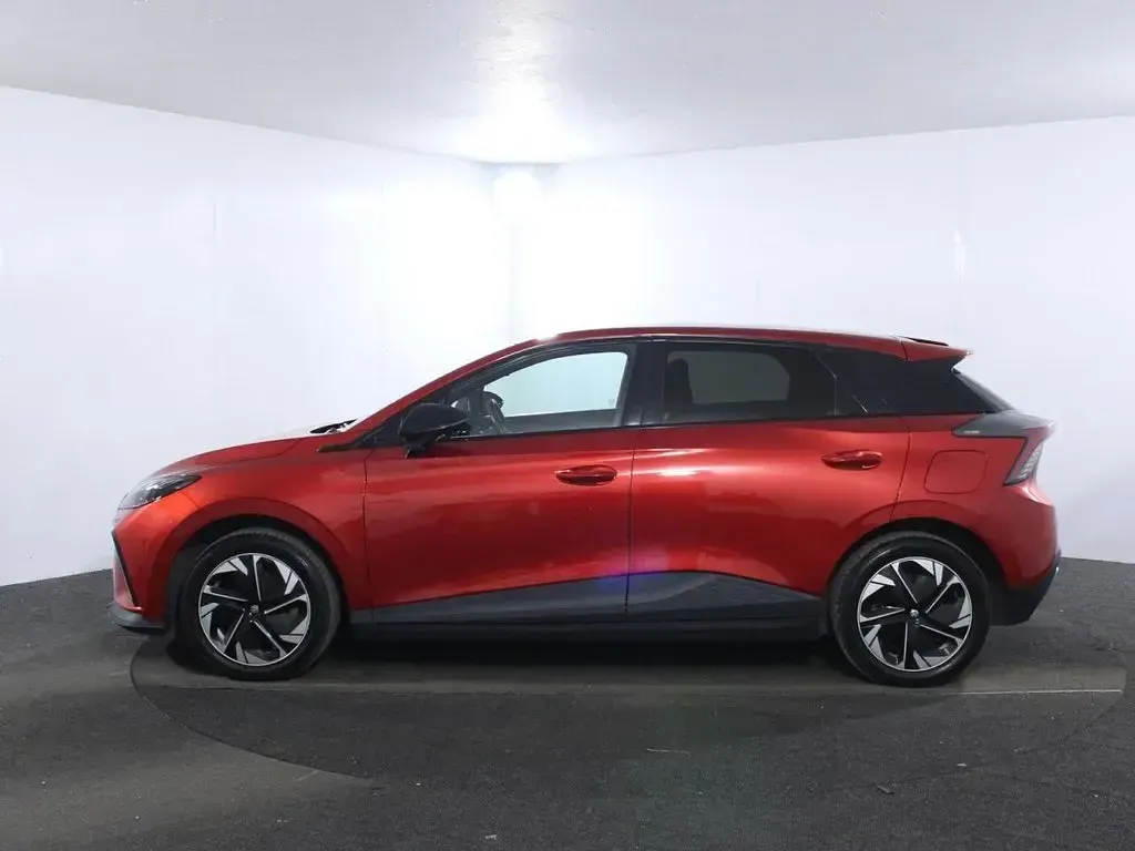 Used MG MG4 EV Trophy 2022 Red Hatchback