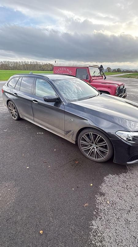 Grey Used 2017 BMW 530 M Sport Estate | £16,195 (Fair price) - Image 1/3