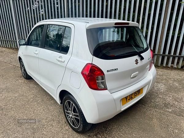 Usado Suzuki Celerio SZ4 68 HP (50 kW) 2016 Branco Citadino