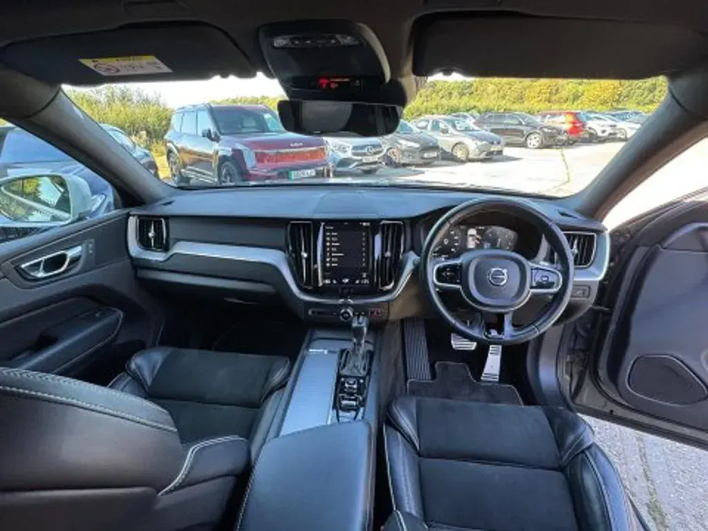 Used Volvo XC60 R-Design 2019 Grey SUV