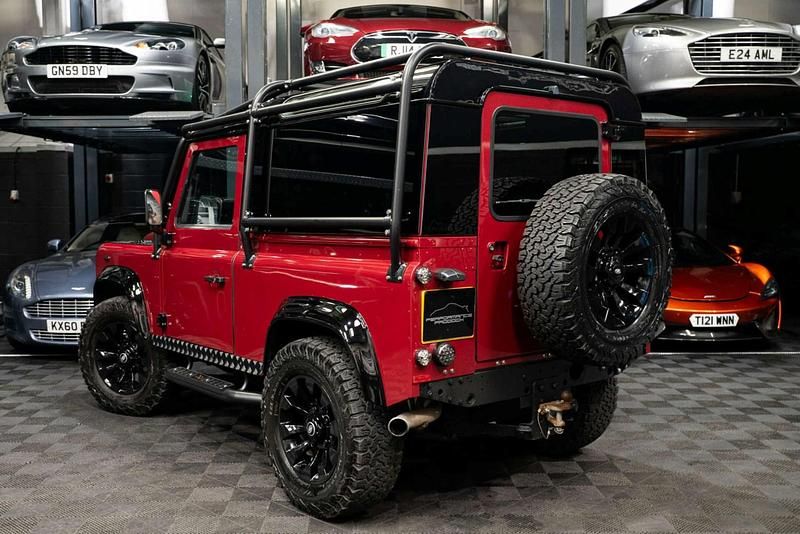 Used Land Rover Defender 2013 Red Hatchback