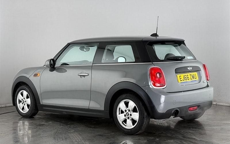 Used Mini ONE Hatch 102 HP (75 kW) 2016 Grey Hatchback