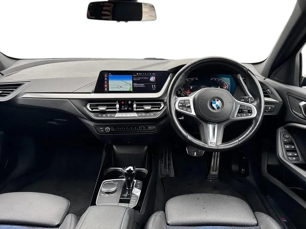 Used BMW 118 M Sport 134 HP (98 kW) 2023 White Hatchback