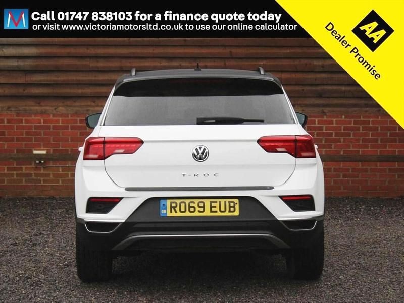 Used VW T-Roc Design 115 HP (84 kW) 2019 White SUV