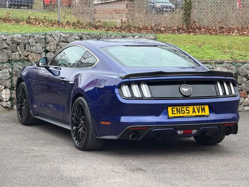 Used Ford Mustang Fastback 2016 Deep impact blue metallic Coupe