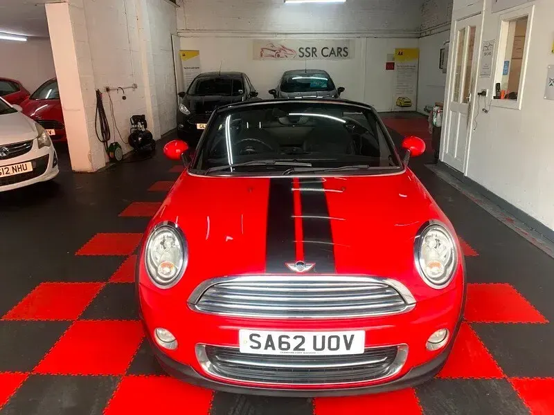 Used Mini Cooper Cabriolet 122 HP (89 kW) 2012 Red Cabriolet