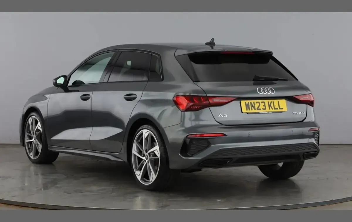 Used Audi A3 Comfort 150 HP (110 kW) 2023 Grey Sedan