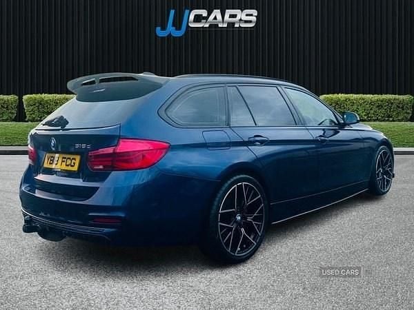 Used BMW 318 Sport Line 150 HP (110 kW) 2018 Blue Estate