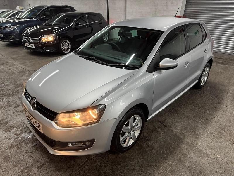 Used VW Polo Match 60 HP (44 kW) 2012 Silver Hatchback