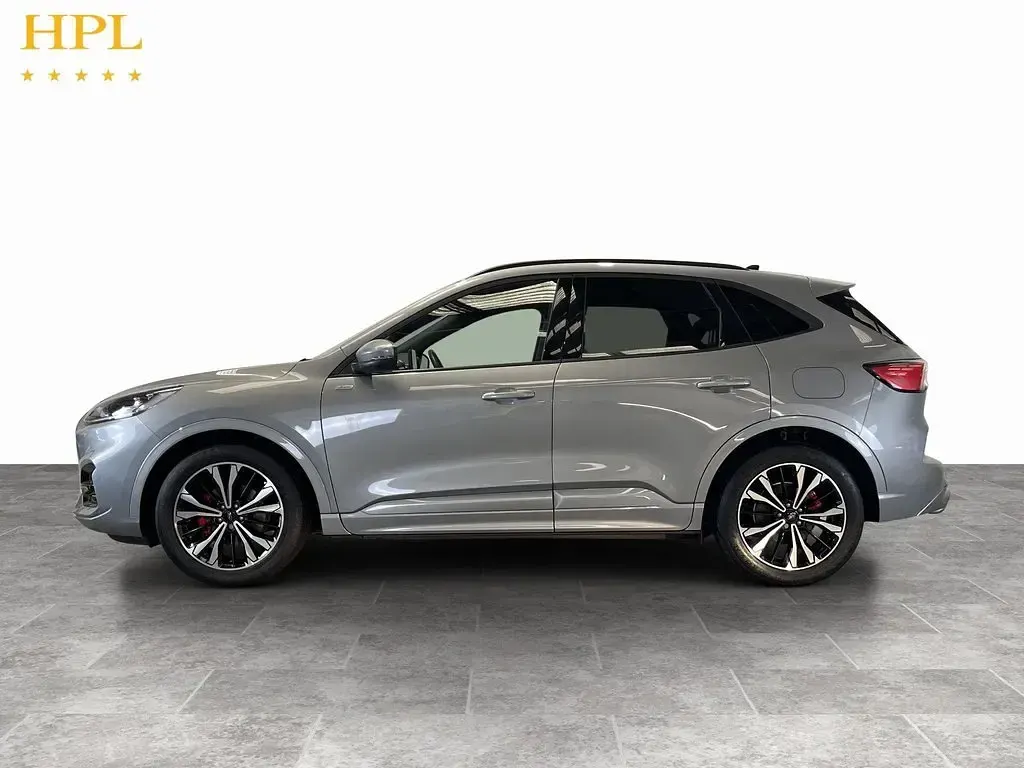 Used Ford Kuga ST-Line X 150 HP (110 kW) 2023 Silver SUV