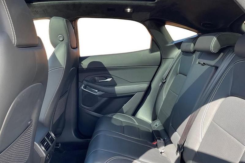 Używany Jaguar E-Pace R-Dynamic 204 KM (150 kW) 2022 Czarny SUV