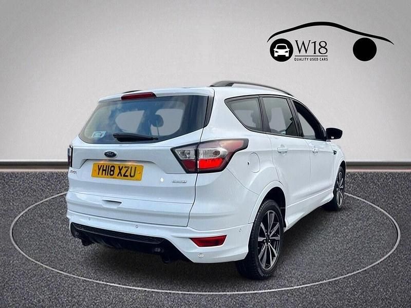 Used Ford Kuga ST-Line 150 HP (110 kW) 2018 White SUV
