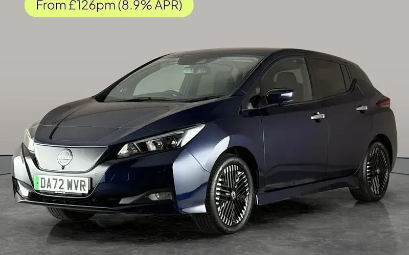 Used Nissan Leaf N-Connecta 110 kW (150 HP) 2025 Hatchback