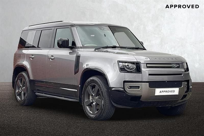 Used Land Rover Defender HSE Dynamic 300 HP (220 kW) 2022 Grey SUV