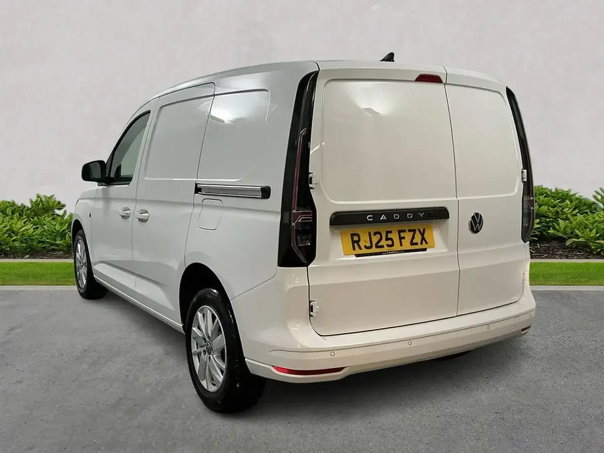 Used VW Caddy Pro 102 HP (75 kW) 2025 White MPV